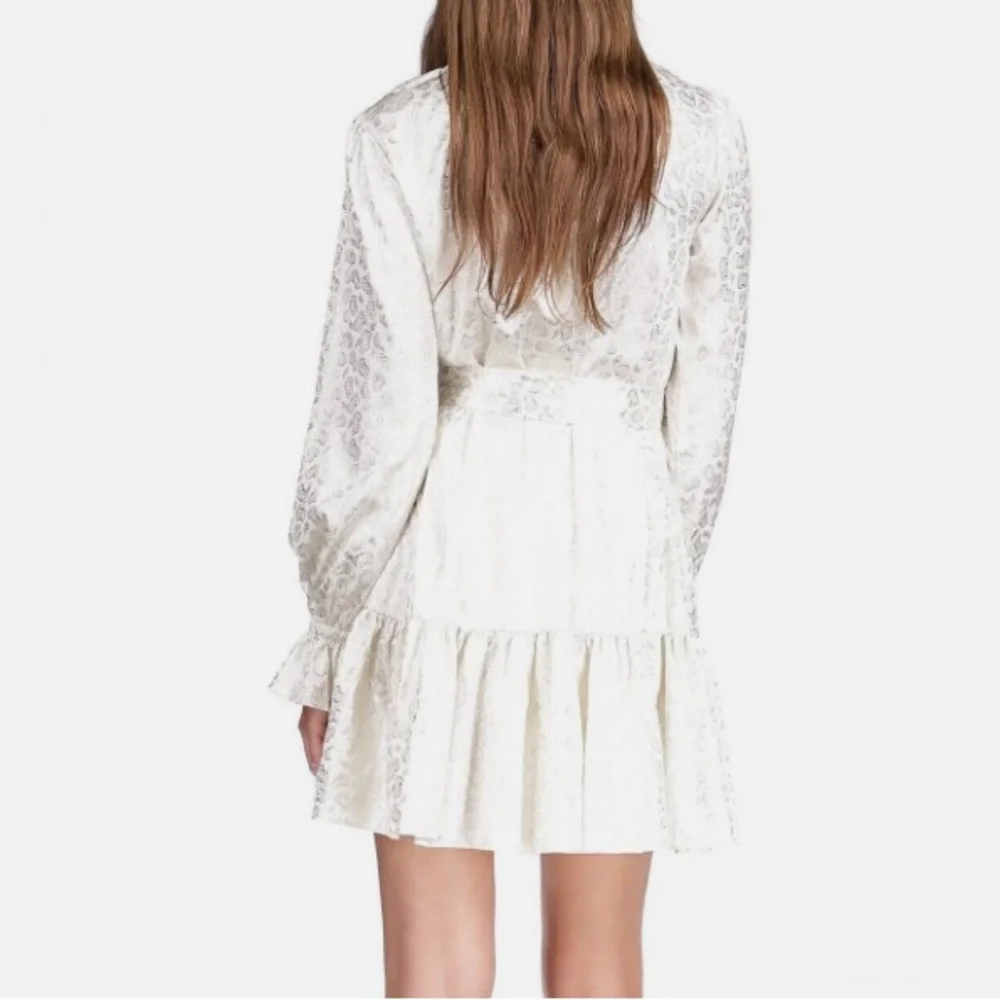 Michael Kors belted will